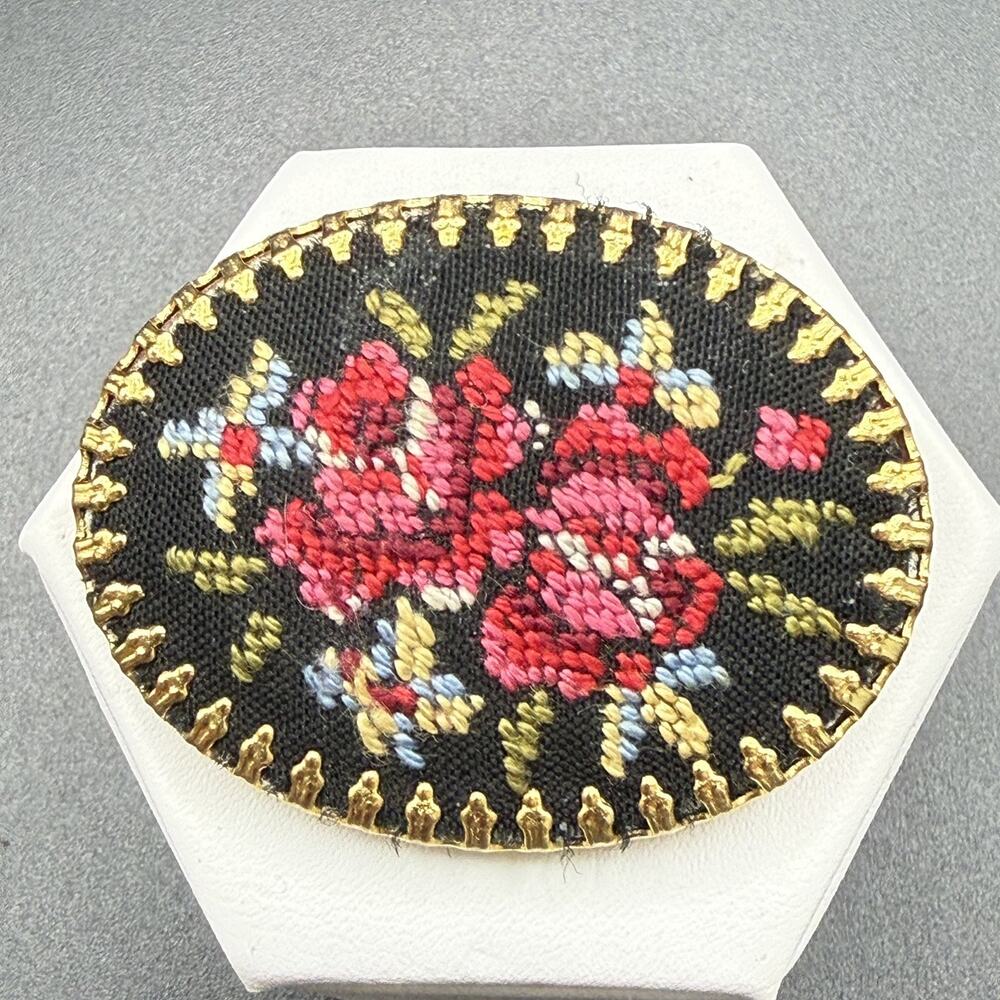 Vintage Petit Point Brooch Oval Rose Needlepoint Flower Pin Gold Tone